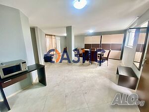 Просторен апартамент с 2 спални с изглед към морето в комплекс ”Галатея”, Свети Влас, България, 117 ..