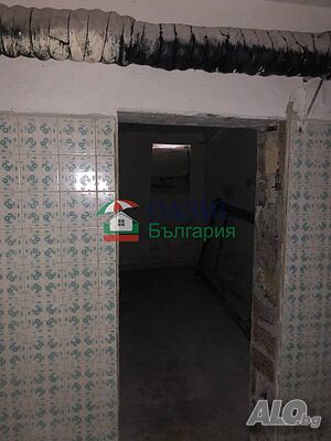 # 30986416 стая 170 в центъра на Несебър, България