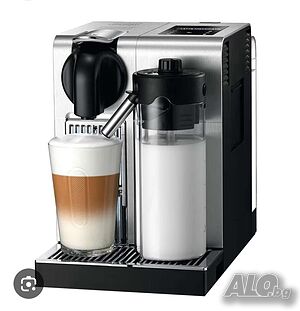 Кафемашина Nespresso DeLonghi EN750 Lattissima Pro + 100 капсули