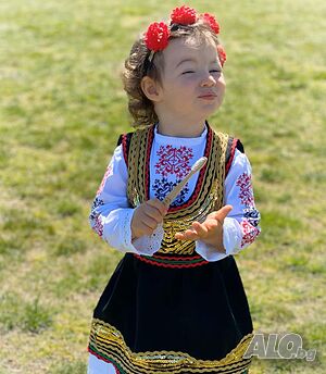 РОМО 50%: Комплект Избелваща паста + Бамбукова четка с Нано Сребро