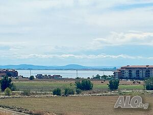 Двустаен апартамент с гледка море!