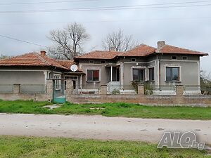 Продавам къща за 50 000 лв