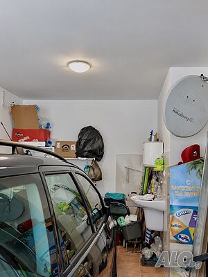 Продава се гараж в Стария град на Поморие