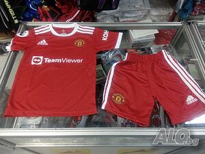 спортен екип Manchester united нов