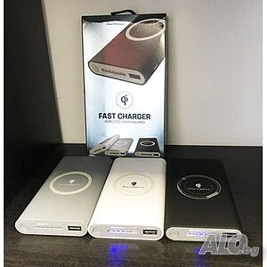 Външна батерия Power bank с възможност за Qi безжично зареждане на вашия телефон.