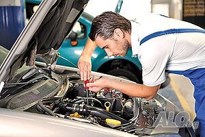 Автомонтьорски услуги / Автосервиз