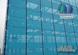 Строителна мрежа за покриване закриване на обекти и скеле бяла зелена