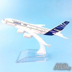 Еърбъс 380 самолет модел макет Airbus Airlines метален производител
