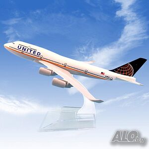Боинг 747 самолет модел макет United USA метален B747 пътнически