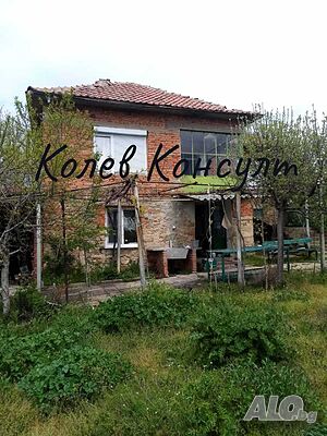 Продавам къща, с. Изворово