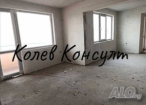Продавам апартамент, гр. Казанлък