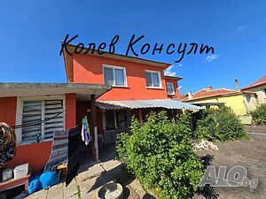 Продавам къща, с. Гита