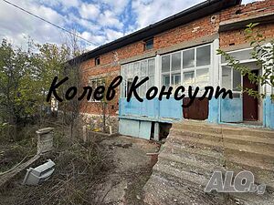 Продавам къща, с. Помощник