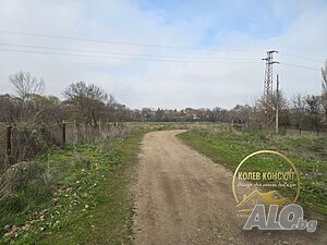 Продавам парцел, с. Добрич