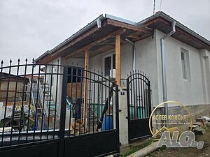 Продавам къща, с. Ябълково Двуетажна къща 100 кв.м РЗП 420 кв.м двор | Къщи, Вили | Ябълково
