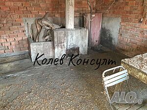 Продавам помещение в с. Бодрово