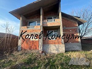 Продавам къща в с. Горски извор