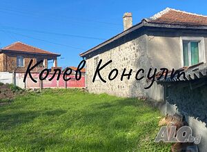 Продавам къща, с. Силен