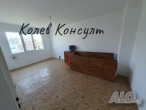 Продавам гарсониера, гр. Хасково