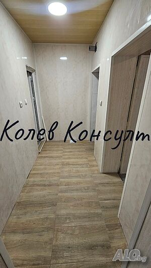 Продавам ДВА апартамента, кв. ”Марийно”