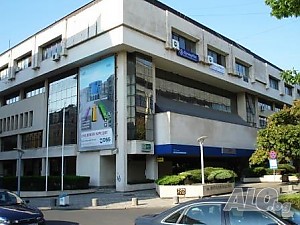 Луксозен офис супер център