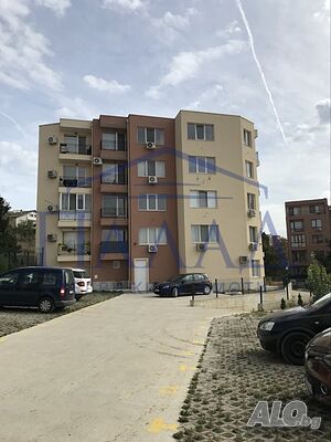 Възраждане 3 -Тристаен обзаведен с ПАРКОМЯСТО!