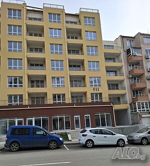 Партерен гараж в Меден рудник.