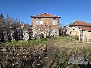 Тухлена къща в Кадиево