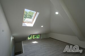 Продажба на нестандартно жилище в центъра на Габрово