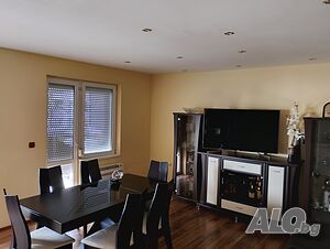 Продажба 3-стаен 120m²