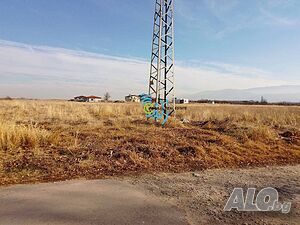 Парцел в регулация до къщи