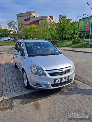 Опел Зафира