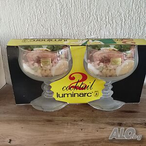 Коктейлни чаши