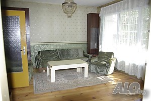 етаж от къща