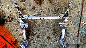 Предна греда магаре Audi A5 8T 8t0399315j
