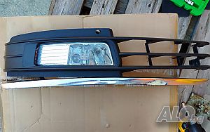 Предна халогенна лампа/халоген с решетка за броня на Audi A6 C6 4f 2008-2011