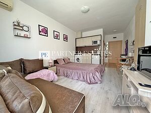 Студио с гледка към басейна в комплекс Sunny View Central, Слънчев бряг