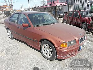 BMW Е36 1,8 само на части