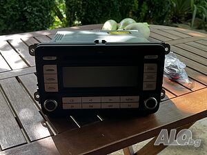 Продавам mp3 player за VAG