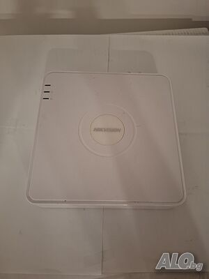 Hikvision 4-канален HD DVR (DS-7104HQHI-F1/N) + 1TB Хард диск