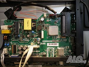Телевизор Arielli LED-24DN6T2 на части