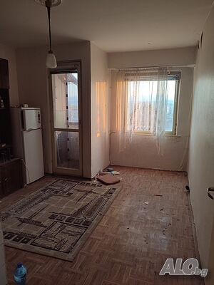 Продава гарсониера на ул. ”Средна гора”