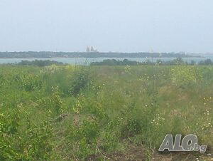 Поземлен имот в Лахана