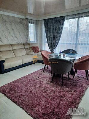 Двустаен апартамент до МУ