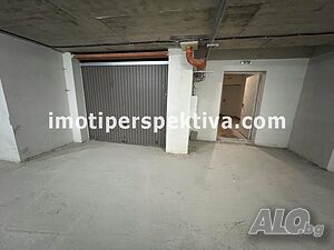 реф.10950 Подземен гараж, Кючук Париж! Гараж (самостоятелен) 25 кв.м Тухла | Гаражи, Паркоместа | Въстанически / Кючук Париж Пловдив