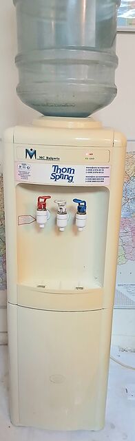 Диспенсър за вода MC