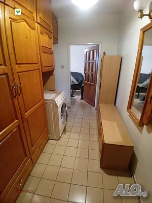 Двустаен апартамент до Джоана, 350 евро, ет. 2 Двустаен апартамент 43 кв.м Обзаведен Непоследен етаж | Апартаменти под наем | Кършияка Пловдив
