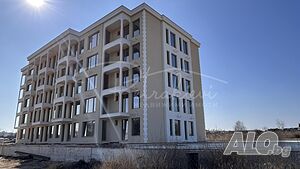 Нов тристаен апартамент без такса поддръжка в Несебър