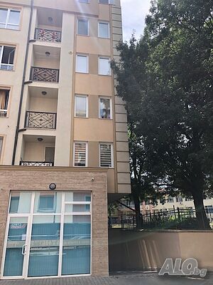 Паркомясто на ул. Перущица 40
