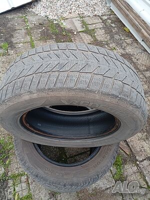 Гуми 215/60/16